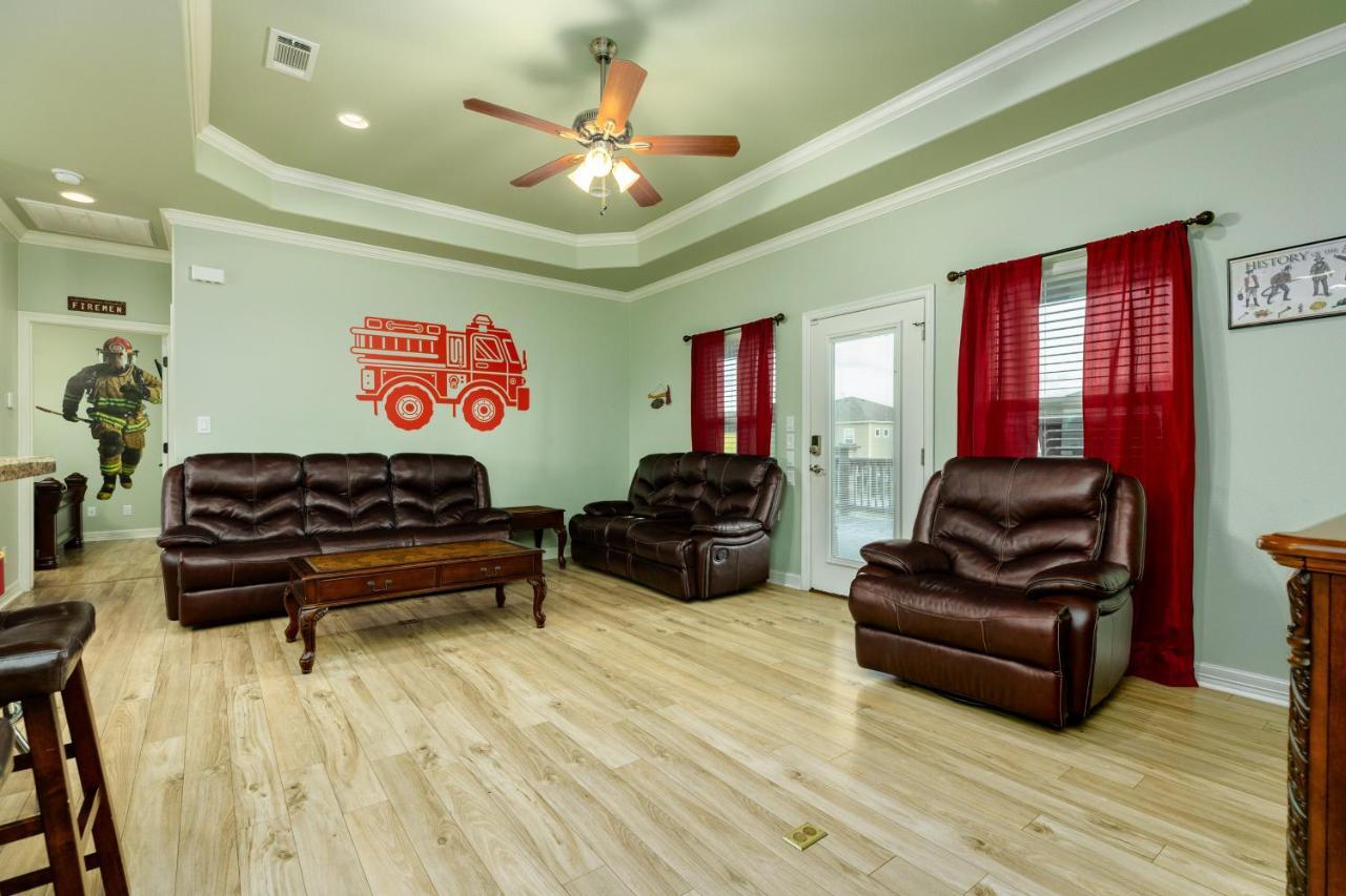 The Firehouse Vila Bolivar Peninsula Exterior foto