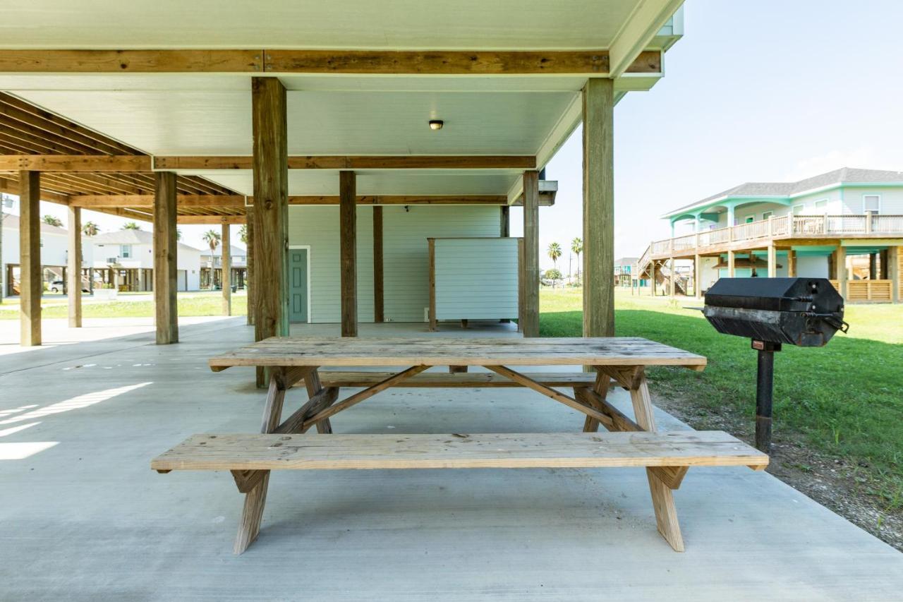 The Firehouse Vila Bolivar Peninsula Exterior foto